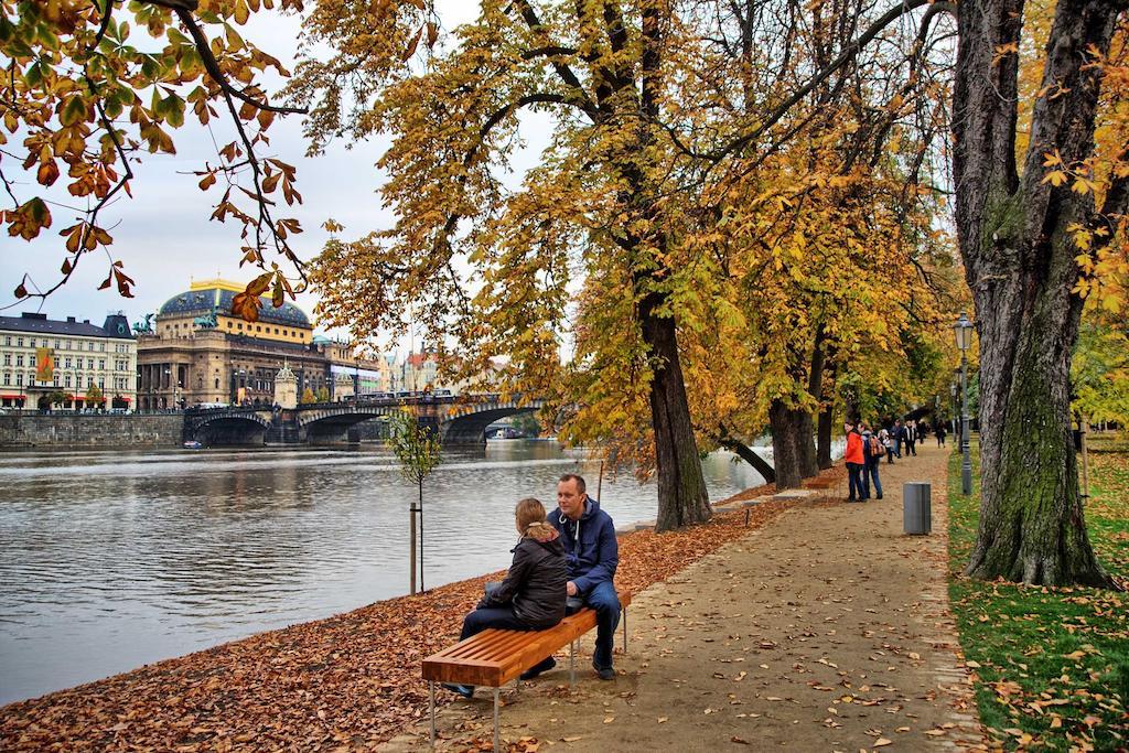 Riverside Apartment Praga Exterior foto