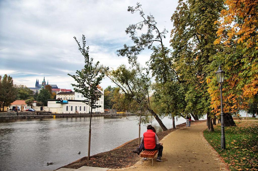 Riverside Apartment Praga Exterior foto