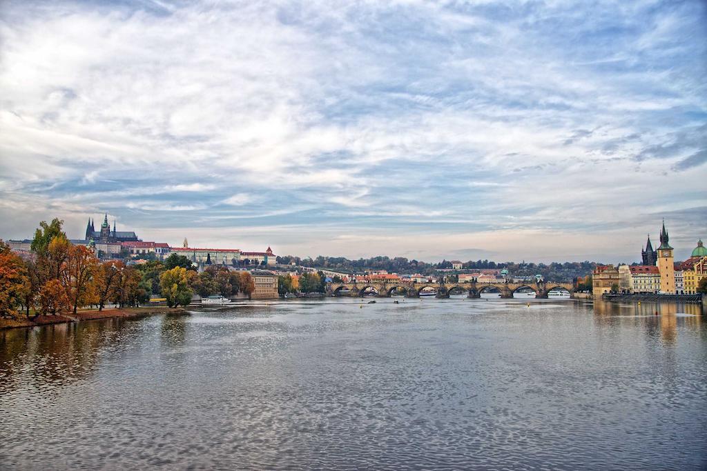 Riverside Apartment Praga Exterior foto